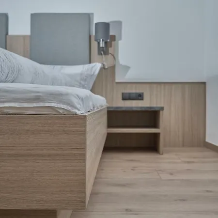 Trujen * لانغنفلد